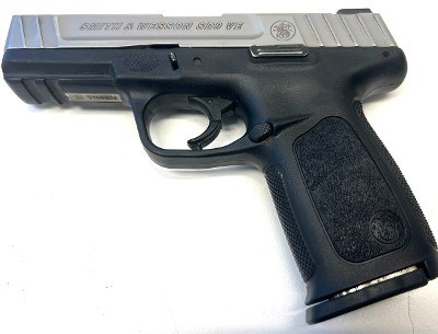 SMITH & WESSON SD9 VE 9MM LUGER (9x19 PARA) - Image 1 of 10