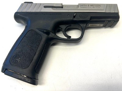 SMITH & WESSON SD9 VE 9MM LUGER (9x19 PARA) - Image 2 of 10