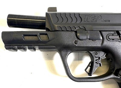 SMITH & WESSON M&P10MM M2.0 10MM - Image 10 of 12
