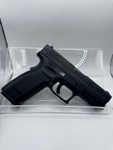 SPRINGFIELD ARMORY XD-45 ACP .45 ACP - Image 4 of 11