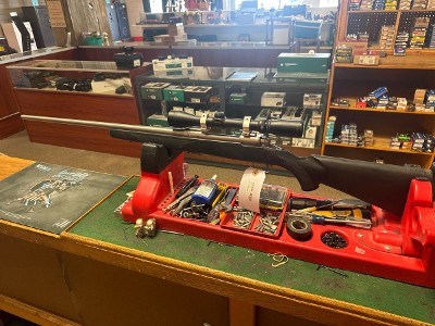 SAVAGE ARMS 116 .300 WIN MAG - Image 1 of 3