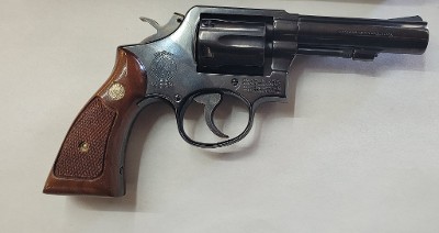 SMITH & WESSON 10-6 .38 S&W - Image 1 of 12