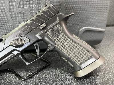 SIG SAUER P320 Spectre Comp9MM LUGER (9x19 PARA) - Image 3 of 11
