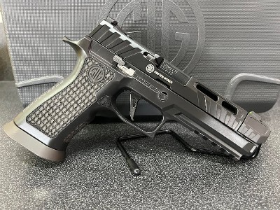 SIG SAUER P320 Spectre Comp9MM LUGER (9x19 PARA) - Image 4 of 11