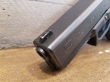 Glock G22Gen 4 .40 S&W - Image 3 of 7