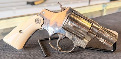 SMITH & WESSON MODEL 37 .38 SPL - Image 2 of 2