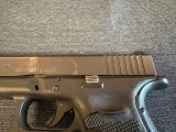 Glock G22Gen 4 .40 S&W - 7 of 10
