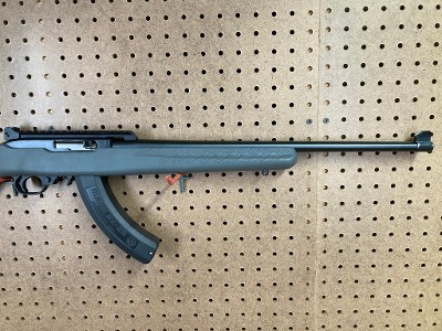 RUGER 10/22 COLLECTOR SERIES CARBINE .22 LR - Image 4 of 9