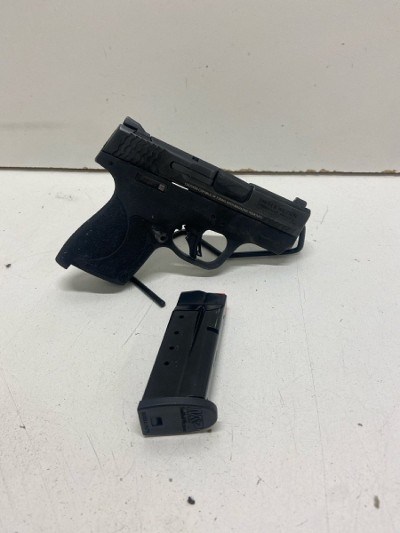 SMITH & WESSON M&P9 SHIELD 9MM LUGER (9x19 PARA) - Image 1 of 8