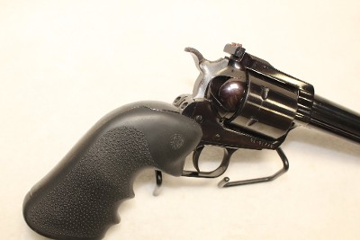 RUGER NEW MODEL SUPER BLACKHAWK .44 MAGNUM - Image 4 of 4