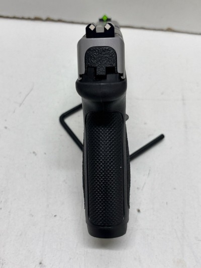 SMITH & WESSON SD40VE 40 Smith & Wesson - Image 7 of 12