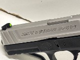 SMITH & WESSON SD40VE 40 Smith & Wesson - Image 3 of 12