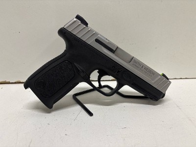 SMITH & WESSON SD40VE 40 Smith & Wesson - Image 4 of 12