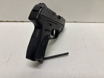 RUGER EC9S 9MM LUGER (9x19 PARA) - Image 6 of 11