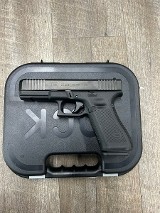 GLOCK 22 GEN 5 .40 - Image 3 of 4