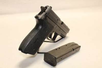 SIG SAUER P229 .40 S&W - Image 5 of 5