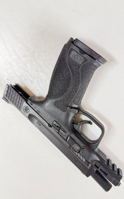 SMITH & WESSON M&P 9 9MM LUGER (9x19 PARA) - Image 8 of 8