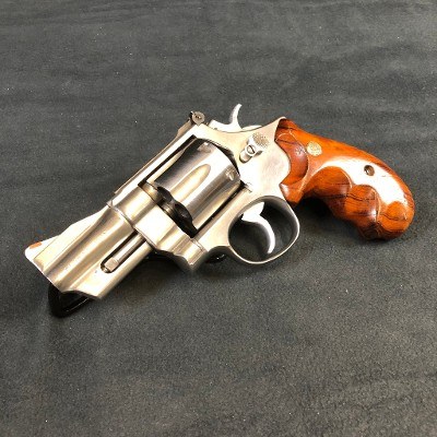 SMITH & WESSON 624 .44 S&W SPECIAL - Image 3 of 9