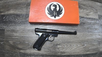 RUGER MARK I .22 LR - Image 1 of 9