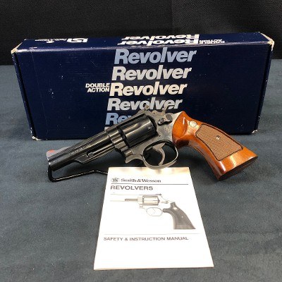 SMITH & WESSON 19-5 .357 MAG - Image 1 of 9