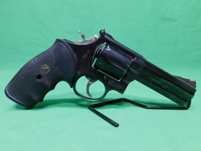 SMITH & WESSON 586-2 .357 MAG - Image 2 of 9