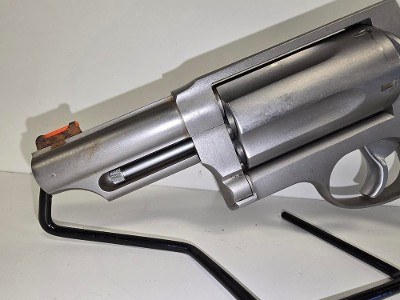 TAURUS JUDGE .45 LC/.410 GA - Image 2 of 8
