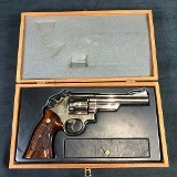 SMITH & WESSON 57-1 .41 REM MAG - Image 2 of 10