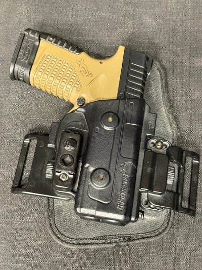 SPRINGFIELD ARMORY XDS-40 40 Smith & Wesson - Image 6 of 8