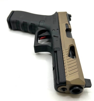 GLOCK G17 GEN 3 9MM LUGER (9x19 PARA) - Image 4 of 10