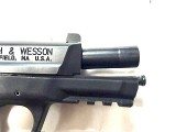 SMITH & WESSON M&P 9 (13570) 9MM LUGER (9x19 PARA) - Image 9 of 16