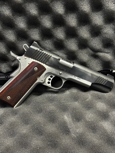 KIMBER CUSTOM II .45 ACP - Image 3 of 8