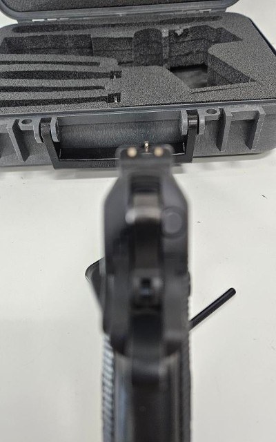 SPRINGFIELD ARMORY 1911-A1 .45 ACP - Image 5 of 9