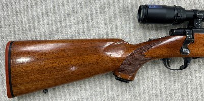 RUGER M77.243 WIN - Image 2 of 9