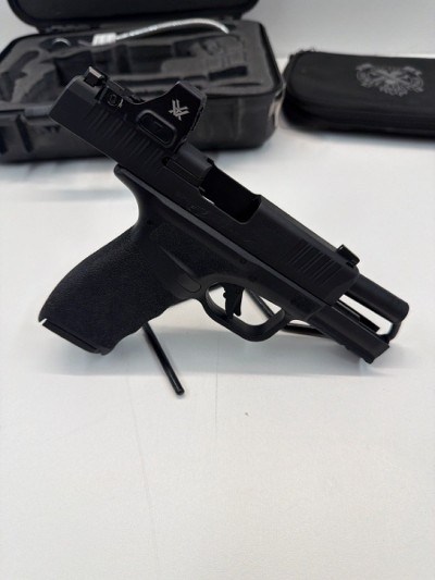 HS PRECISION INC. SPRINGFIELD HELLCAT PRO 9MM LUGER (9x19 PARA) - Image 2 of 7