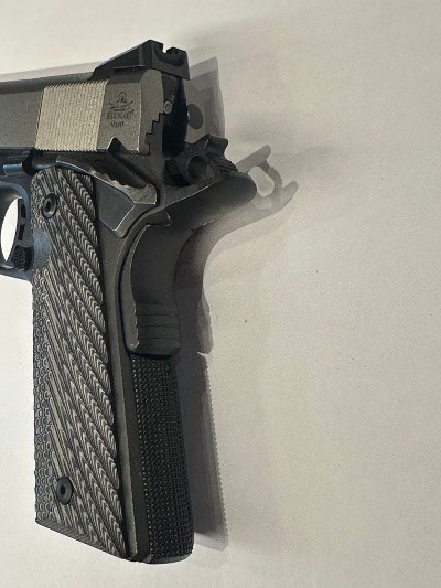 ROCK ISLAND ARMORY 1911A1-FS .45 ACP - Image 4 of 9