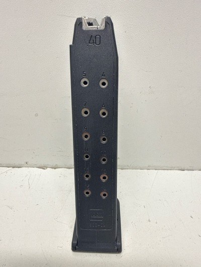 GLOCK 22 GEN 4 .40 - Image 9 of 11