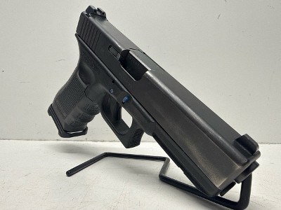 GLOCK 22 GEN 4 .40 - Image 3 of 11