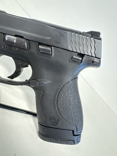 SMITH & WESSON M&P9 SHIELD 9MM LUGER (9x19 PARA) - Image 2 of 8