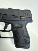 TAURUS PT-740 SLIM .40 S&W - Image 2 of 8