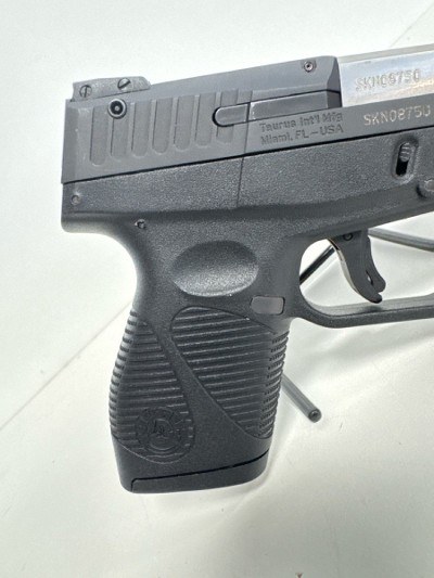 TAURUS PT-740 SLIM .40 S&W - Image 5 of 8