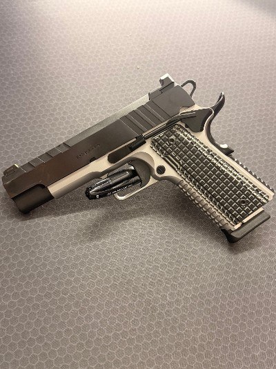 SPRINGFIELD ARMORY EMISSARY 1911 9MM LUGER (9X19 PARA) - Image 1 of 3