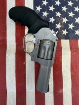 TAURUS 942 .22 LR - Image 2 of 2