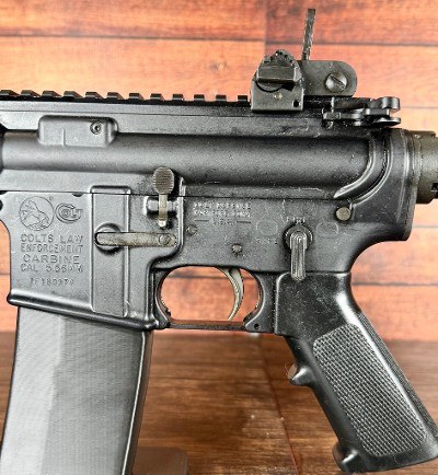 COLT Stamped "Law Enforcement Carbine" Monolithic LE6940 AR-15, AR15 16" 5.56X45MM NATO - Image 4 of 14