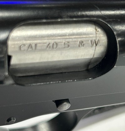 BROWNING HI-POWER STANDARD .40 S&W - Image 3 of 6