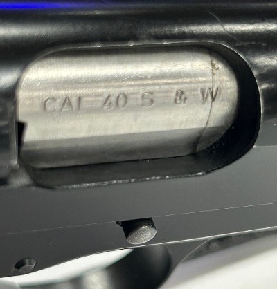 BROWNING HI-POWER STANDARD .40 S&W - Image 3 of 6
