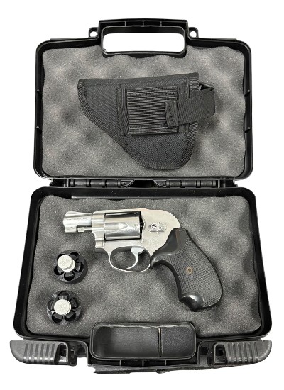 SMITH & WESSON 649 .38 SPL - Image 1 of 8