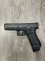 GLOCK 17 GEN 5 9MM LUGER (9x19 PARA) - Image 1 of 4