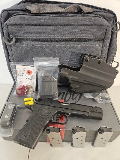 KIMBER CUSTOM LW (CLUB BUNDLE) 3700812 45 ACP (45 Auto) - Image 11 of 12