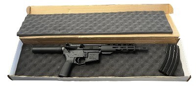 RADICAL FIREARMS RF 15 .300 AAC BLACKOUT - Image 9 of 9