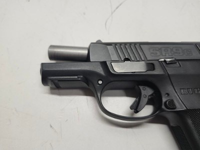 RUGER SR9C 9MM LUGER (9x19 PARA) - Image 5 of 11